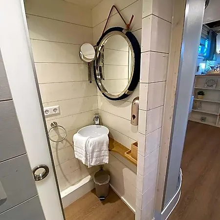 Tiny House Ems Im Pier9 Tiny House Hotel apartamentowy