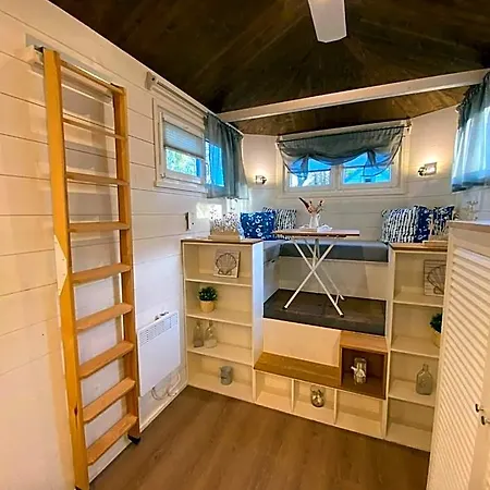 Hotel apartamentowy Tiny House Ems Im Pier9 Tiny House