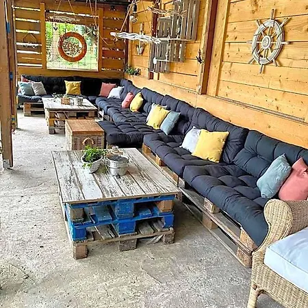 Hotel apartamentowy Tiny House Ems Im Pier9 Tiny House 3*