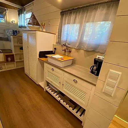 Hotel apartamentowy Tiny House Ems Im Pier9 Tiny House